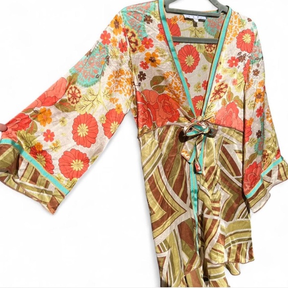 CAbi Silk Babydoll Kimono Vibrant Boho Front Tie Floral and Stripe Blouse S - Picture 3 of 14